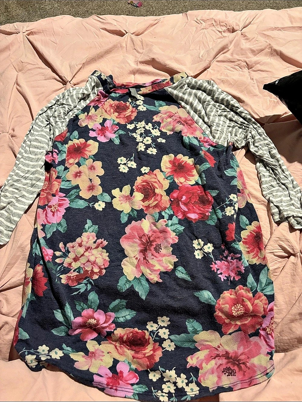 honeyme curry Floral Blouse in Blue & Pink Like New